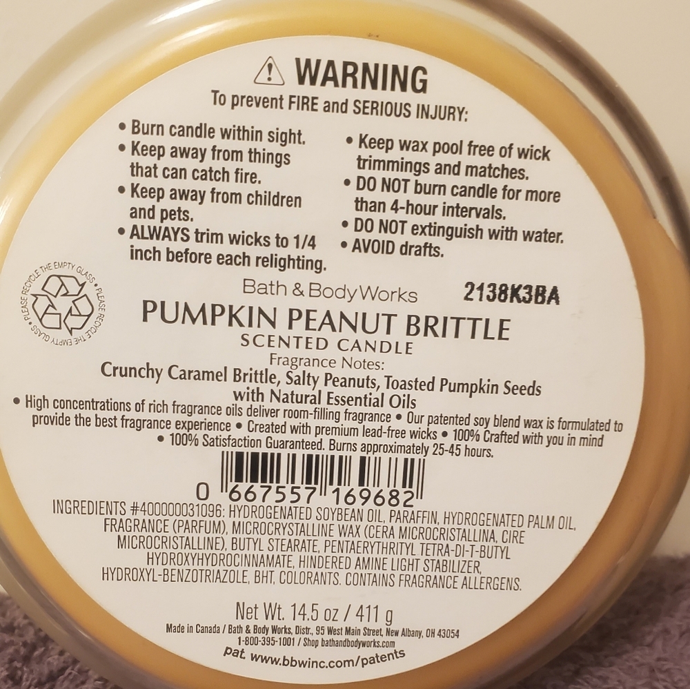 BBW Pumpkin Peanut Brittle Candle - Picture 3 of 3